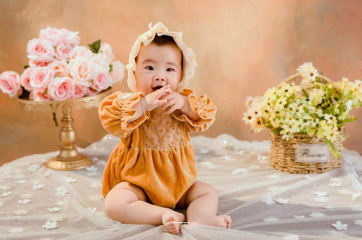 亳州宝宝前额突出正常吗